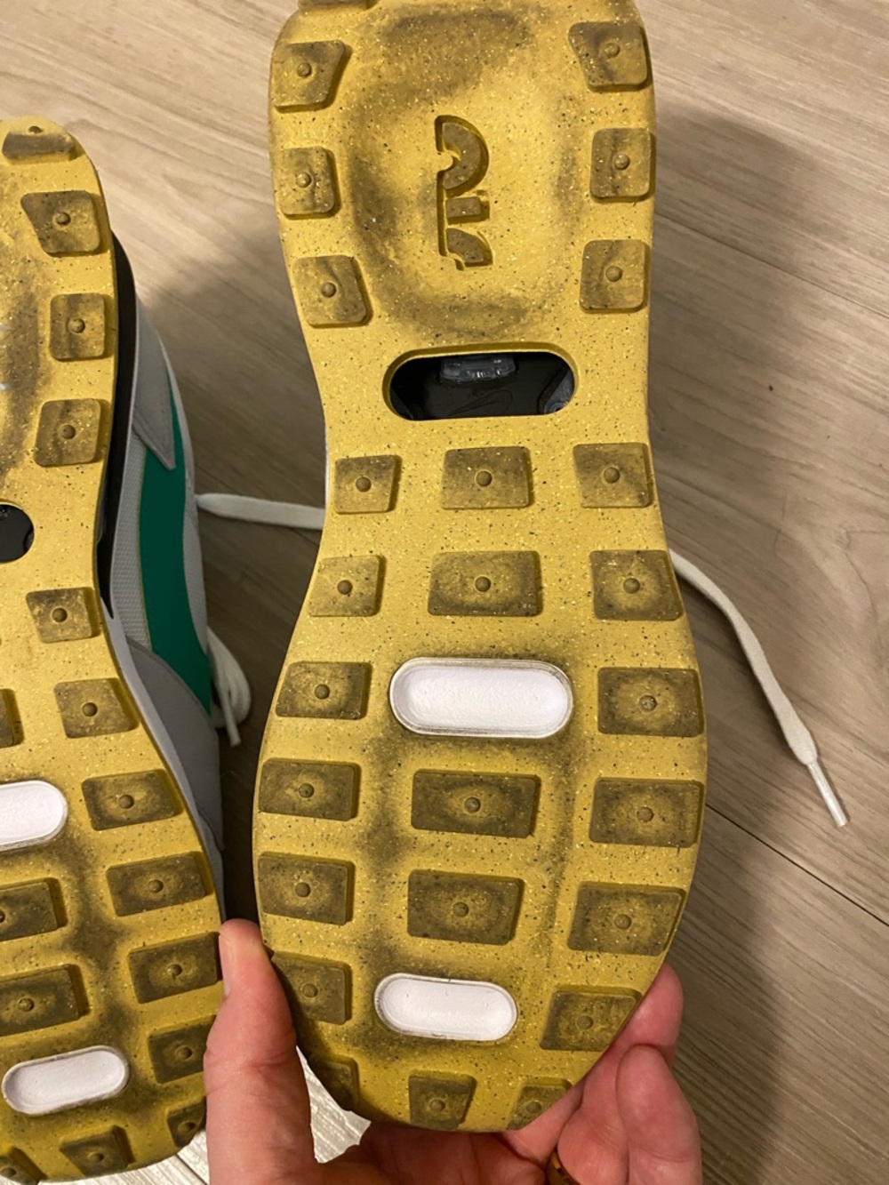 Nike Gray and Green Low-Top Retro Trainer Sneakers - Picture 5 of 5